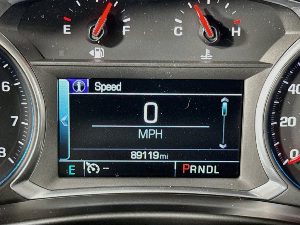 Used 2018 Chevrolet Equinox Premier FWD image 25