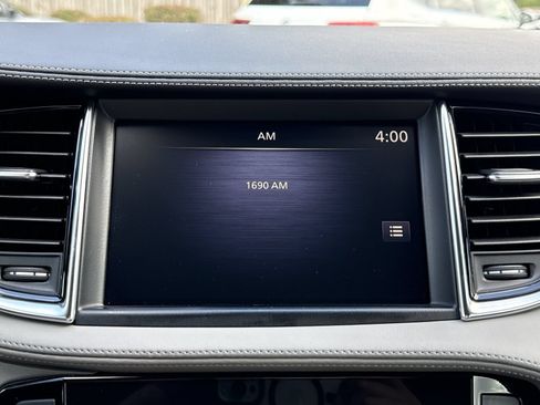 Used 2023 INFINITI QX50 Luxe FWD image 23