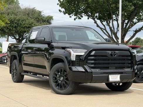 New 2026 Toyota Tundra SR5 RWD image 2