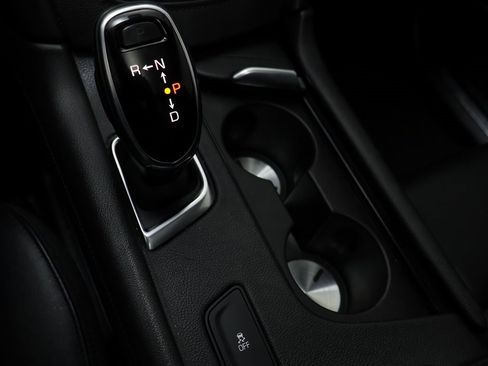 Used 2017 Cadillac XT5 Luxury w/ Driver Awareness Package image 13