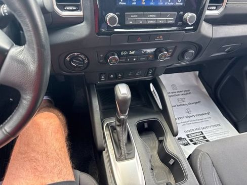 Used 2023 Nissan Frontier SV w/ Technology Package AWD/4WD image 19