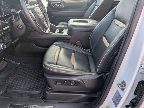 Used 2021 GMC Yukon AT4 w/ AT4 Premium Plus Package AWD/4WD image 15