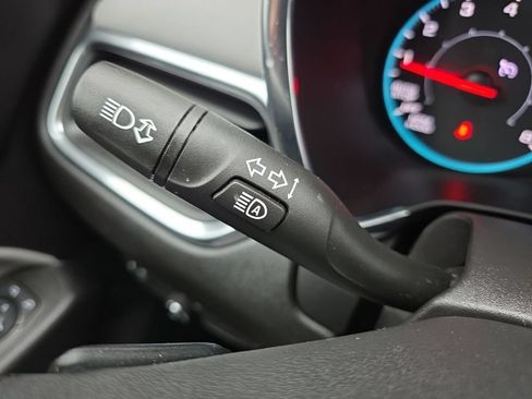Used 2022 Chevrolet Equinox LS AWD/4WD image 27