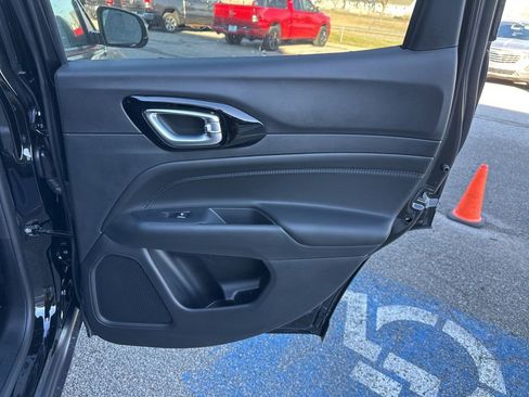 New 2026 Jeep Compass Latitude image 44