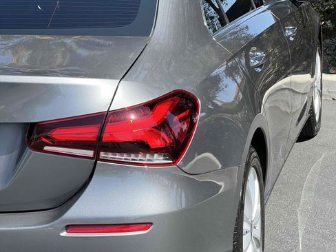 Used 2019 Mercedes-Benz A 220 image 33