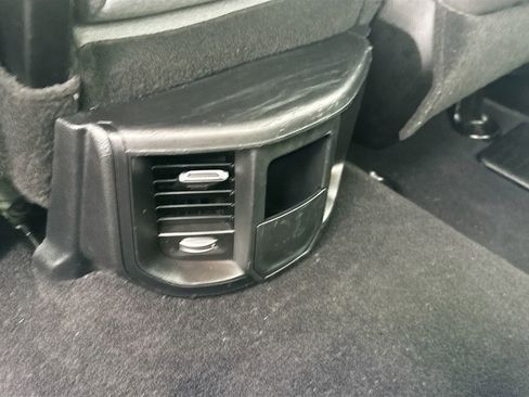 Used 2024 RAM 3500 Big Horn AWD/4WD image 28