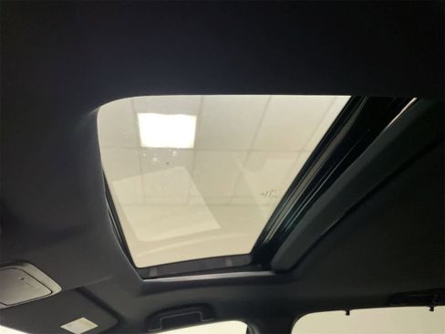 Used 2022 Honda Passport TrailSport image 3