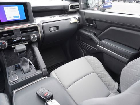 New 2025 Toyota Tacoma SR5 image 16