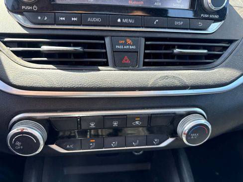 Used 2021 Nissan Altima 2.5 S FWD image 27
