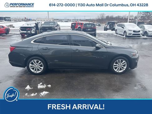 Used 2016 Chevrolet Malibu LT image 3