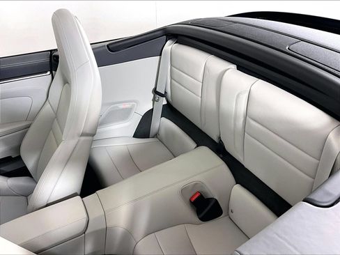 Certified 2022 Porsche 911 Carrera RWD image 20