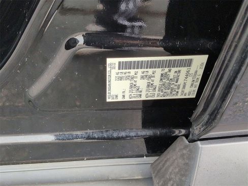 Used 2023 Nissan Rogue SV w/ SV Premium Package image 24