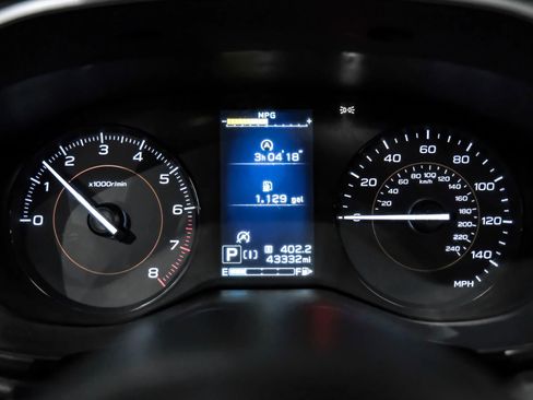 Used 2021 Subaru Crosstrek 2.0i Premium w/ Moonroof Package image 17