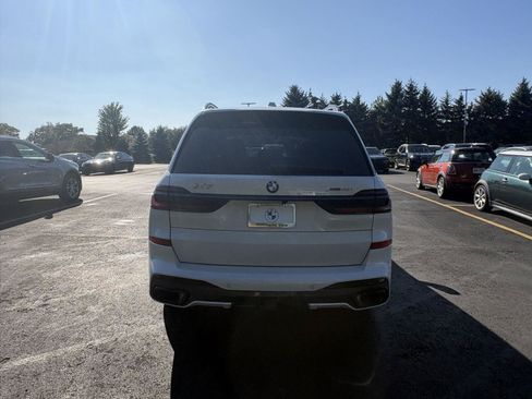 Used 2026 BMW X7 xDrive40i w/ Executive Package AWD/4WD image 6