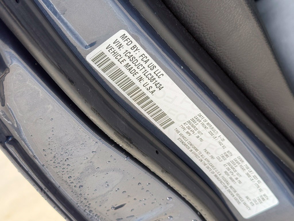 Used 2020 Dodge Durango R/T w/ Blacktop Package AWD/4WD image 10