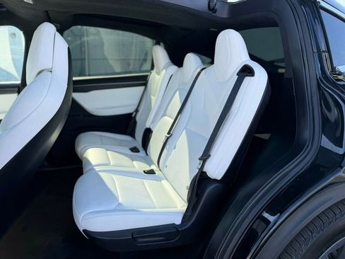 Used 2018 Tesla Model X P100D image 12