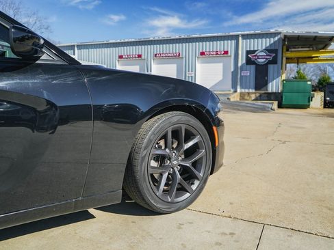 Used 2021 Dodge Charger SXT w/ Blacktop Package image 26