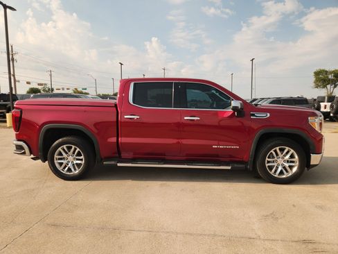 Used 2019 GMC Sierra 1500 SLT RWD image 7