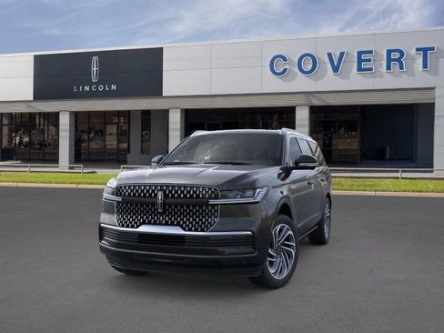 New 2026 Lincoln Navigator Reserve AWD/4WD image 2
