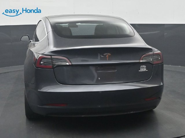 Used 2018 Tesla Model 3 Long Range RWD image 6