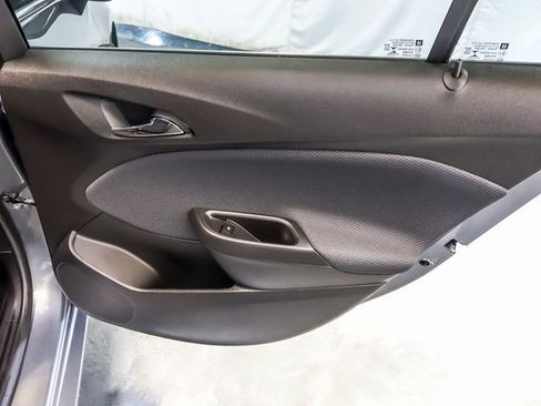 Used 2018 Chevrolet Cruze LT w/ Convenience Package image 28