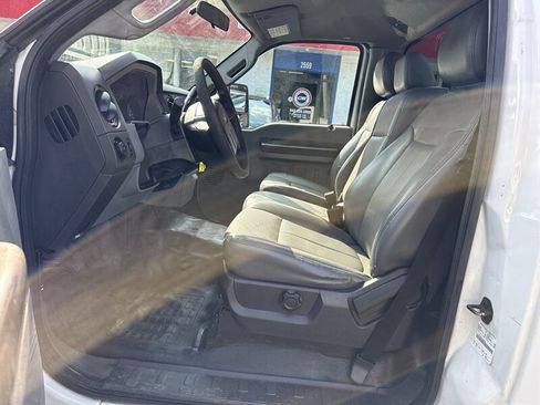 Used 2015 Ford F250 XL w/ XL Value Package RWD image 8