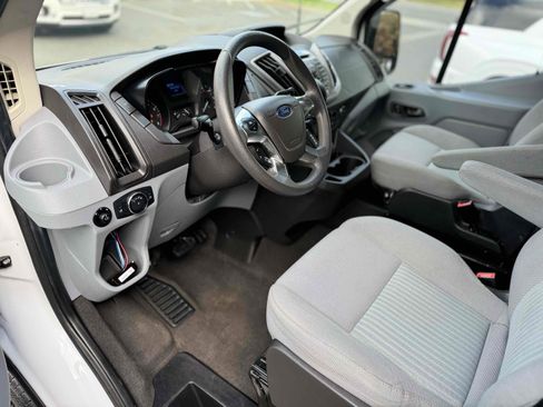 Used 2016 Ford Transit 350 XLT image 28