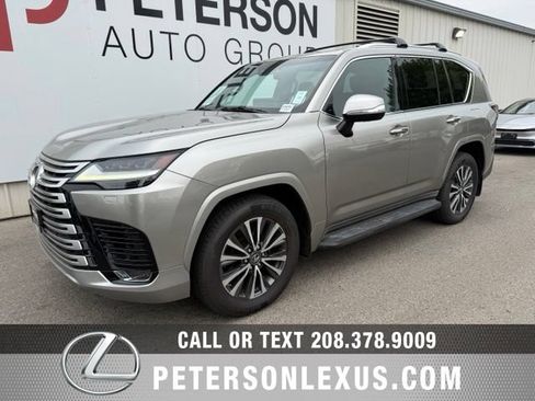 Used 2023 Lexus LX 600 4WD w/ Interior Upgrade Package image 8