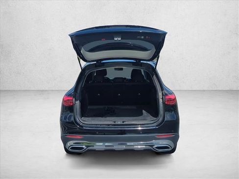 Used 2023 Mercedes-Benz GLC 300 image 6