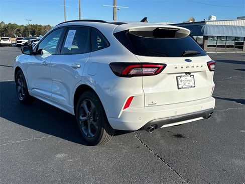 Certified 2023 Ford Escape ST-Line w/ Tech Pack #1 image 5