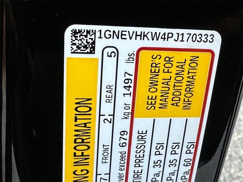 Used 2023 Chevrolet Traverse LT w/ LT Premium Package image 26