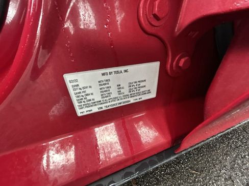 Used 2022 Tesla Model Y Long Range image 25