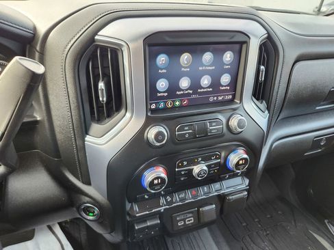 Used 2022 GMC Sierra 2500 SLT AWD/4WD image 9