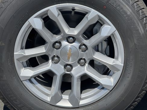 New 2026 Chevrolet Silverado 1500 LT image 7