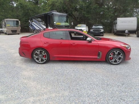 Used 2018 Kia Stinger GT2 RWD image 5