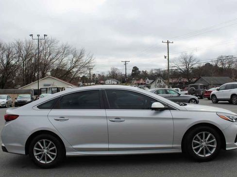 Used 2019 Hyundai Sonata SE image 4