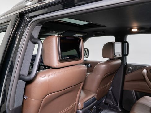 Used 2021 Nissan Armada Platinum image 37