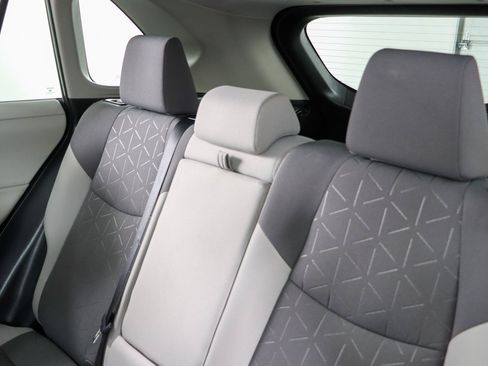 Used 2020 Toyota RAV4 XLE FWD image 24