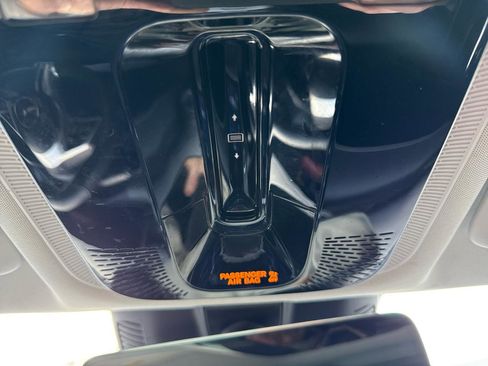 Used 2023 Mercedes-Benz C 300 4MATIC Sedan image 61