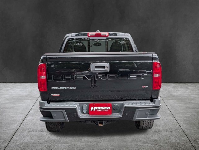 Used 2022 Chevrolet Colorado Z71 w/ Z71 Midnight Edition AWD/4WD image 6