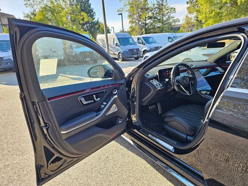 New 2024 Mercedes-Benz S 580 4MATIC Sedan image 20