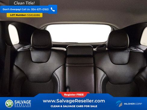 Used 2019 Jeep Cherokee Latitude Plus FWD image 13