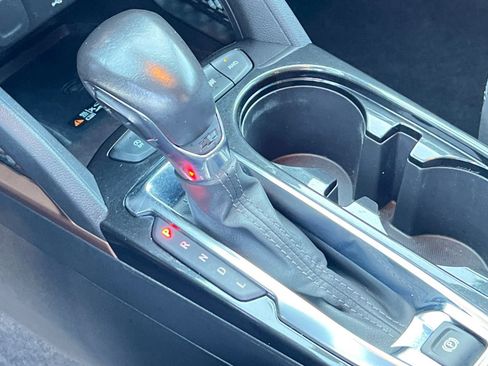 Used 2022 Chevrolet TrailBlazer ACTIV w/ Technology Package image 21