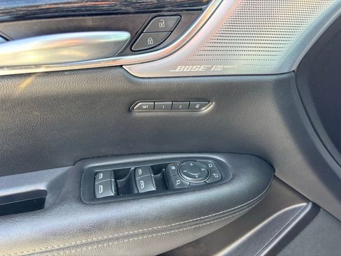 Used 2023 Cadillac XT5 Premium Luxury image 6