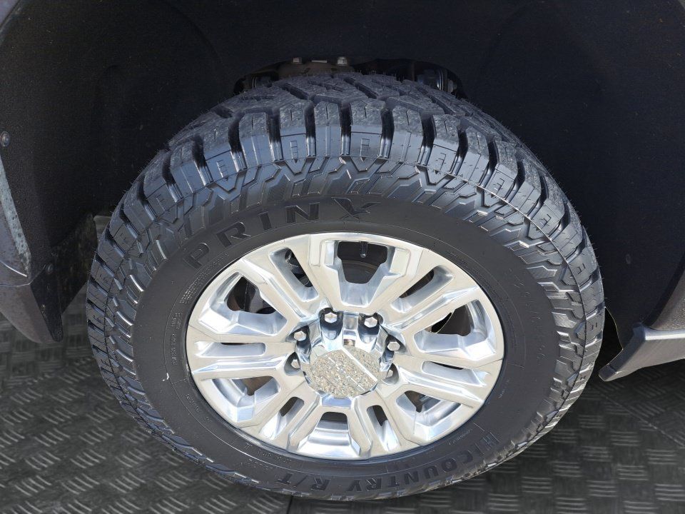 Used 2021 GMC Sierra 2500 Denali w/ Denali Ultimate Package AWD/4WD image 17