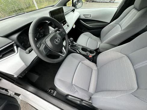 New 2024 Toyota Corolla SE image 14