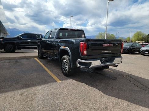 Used 2023 GMC Sierra 2500 SLE w/ SLE Value Package; image 7