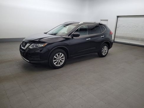 Used 2018 Nissan Rogue SV AWD/4WD image 2