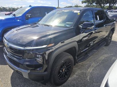 Used 2025 Chevrolet Silverado EV LT