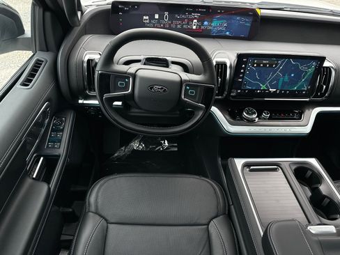 New 2025 Ford Expedition Platinum w/ Stealth Performance Package image 26